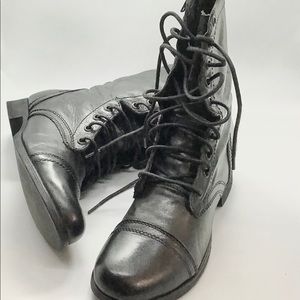 Steve Madden Black Leather Troopa Boots